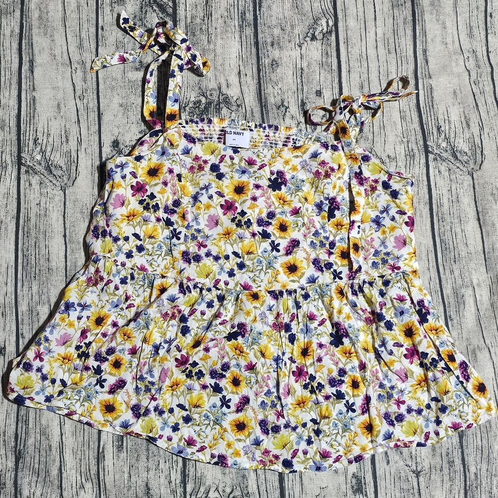 Old Navy Floral Tie-Strap Blouse